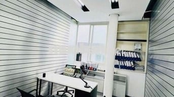 Văn phòng Full nội thất giá chỉ 5tr ngay gần Q1