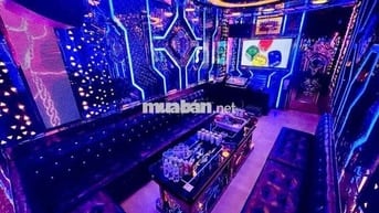 Mặt phố Triều Khúc - 7 tầng thang máy - Doanh thu 200 triệu/năm
