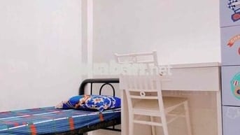 CHO THUÊ PHÒNG TRỌ QUẬN 10 NGAY KHU CHỢ ẨM THỰC HỒ THỊ KỶ