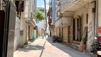 Ngô Gia Tự - Long Biên – Ô TÔ - 181 M2 – 3 Tầng – MT5.6 M – Giá 22.8 T