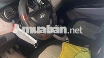 Hyundai Grand i10 Trắng