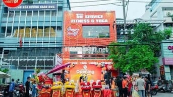 MẶT TIỀN NGANG 8M- NHÀ ĐẸP, CÓ LỀ TẠI 75 MINH PHỤNG QUẬN 11