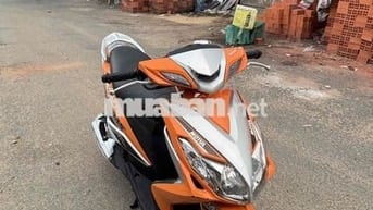 Yamaha Luvias FI 2016 Cam Bạc