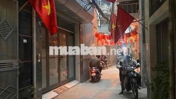 Chinh chủ bán nhà dt nhỏ xinh có sổ đỏ giá vừa phải