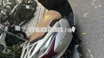Honda Lead màu Bạc