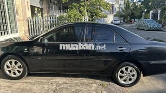 Toyota Camry 2004 2.4G MT Đen