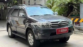 Fortuner 2.7V AT - Máy xăng 2 cầu - 1 chủ từ đầu