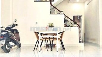 CÀN BÁN GẤP NHÀ XE HƠI ĐỔ CỬA- HUỲNH VĂN NGHỆ- TÂN BÌNH-DT 76M-NGANG 5