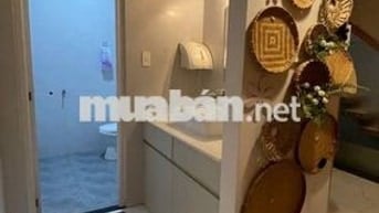 Cho thuê căn hộ 50m2 mặt tiền đường Lê Văn Quới, tiện nghi, an ninh