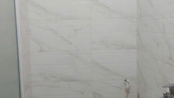 Cho thuê nhà chính chủ 5 tầng ngay đầu ngõ 142 đường Kim Giang p Đại K