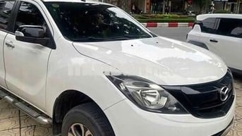 Mazda BT-50 2015 Trắng