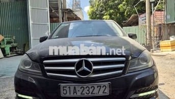 Mercedes-Benz C200 2011 Đen