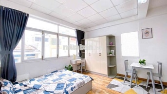 Cho thuê căn studio cửa sổ lớn cạnh UEH - Quận 10 - Giá siêu ưu đãi