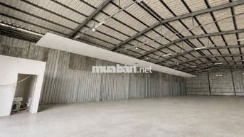 Cho thuê kho đường Bùi Văn Ba – 720m2 – sàn mới đẹp – giá 72tr/tháng