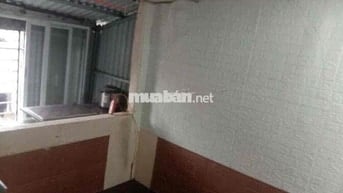 Nhà ở nhỏ , gần trường tiểu học Nhật Tân