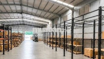 Cho thuê mặt bằng mặt tiền Lê Văn Lương – diện tích lớn – sát Quận 7
