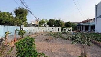 TÔI CHỦ CẦN BÁN GẤP XOAY SỞ TIỀN LÔ ĐẤT 2 MẶT TIỀN ĐƯỜNG 170m2 KDC