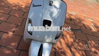 Piaggio Vespa màu Trắng