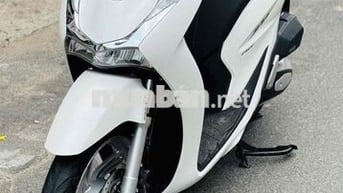 Honda SH 150i 2022 Trắng odo 12 ngàn cây