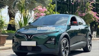 Vinfast VF6 Plus 2024 - Màu xanh - 3v8km - Mua pin