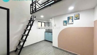 🔥PHÒNG GÁC SẴN NỘI THẤT CƠ BẢN_GẦN CẦU CÔNG LÝ_GIÁP Q1 Q3
