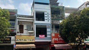 CHÍNH CHỦ BÁN GẤP NHÀ 2 MẶT TIỀN TRƯỚC SAU-KHÔNG CÂY CỐNG CỘT ĐÈN
