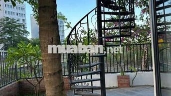 Cho thuê villa có hồ bơi mới xây khu vực Sentosa Điện Ngọc,Đà Nẵng.