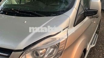 Ford Tourneo 2019 Số Tự Động Màu Bạc