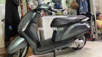 Yamaha Grande màu Xám
