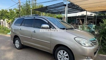Toyota Innova 2009 G Vàng cát