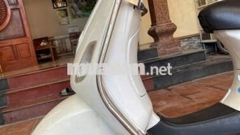Piaggio Vespa 2009 Trắng