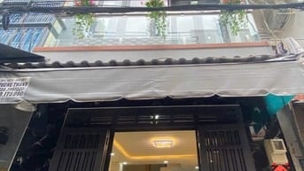 3 Tỷ 8 - Bán nhà HXH Đường Dương Quảng Hàm, Gần CV Văn Hóa, SHR.