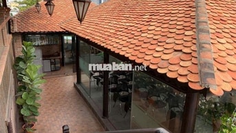 VIlla cổ cực kỳ đẹp tại Bình Thạnh - Phù hợp VP, cafe, showroom !!!