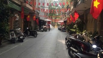 Cho thuê nhà ngõ 28 Đường Điện Biên Phủ, Phường Điện Biên, Ba Đình