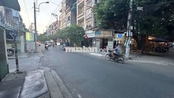BÁN ĐẤT MẶT TIỀN THẠNH XUÂN - KINH DOANH ĐỈNH- 68M2- 4,45 TỶ
