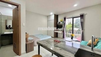 cho thuê căn hộ ban công - cửa sổ ngay sân bay - gần cv hoàng văn thụ