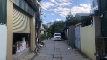 Phố Nguyễn Văn Linh – Long Biên – Ô Tô – 81 M2 – Đất – MT 5 M – Giá 13