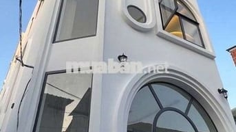 Nhà mới 3 Tầng 4,,5x11m , BTCT Tỉnh Lô10