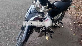 Yamaha Sirius 2012 Đen trắng