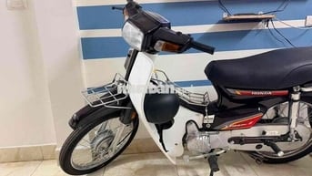 Honda Dream Thái Đen trắng