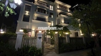 🎆 CHO THUÊ BIỆT THỰ BASON FULL NỘI THẤT – VIEW PHÁO HOA ĐẲNG CẤP