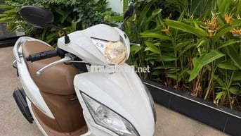 Honda Vision 2013 Trắng máy zin biển thủ đô