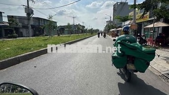 cho thuê nhà kho xưởng . dt 500m2 xe công vô dc.