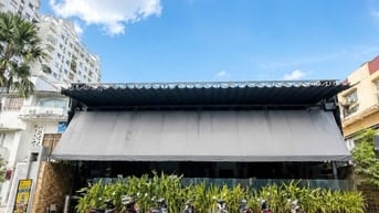 Cho thuê MT 219 Nguyễn Trãi, Quận 1, Dt:17.2x42m, trệt lững, Giá: 550 
