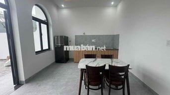 Cho thuê nhà mới xây gần bãi tắm Tân Trà,FPT,sân Gofl.