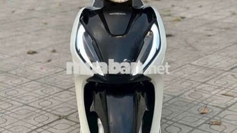 Honda Vision Trắng đen