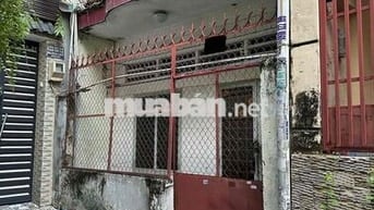 CHỐT NHANH MỚI KỊP 4x11, 4,5tỷ Cấp 4 tiện xây mới, 1 xẹt LĐT