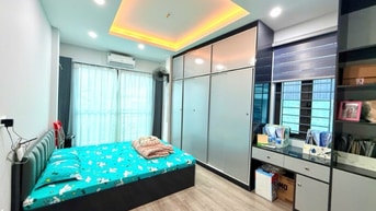 MẶT PHỐ KINH DOANH SẦM UẤT – LÔ GÓC – NHÀ ĐẸP NHƯ MỚI – Ô TÔ 
