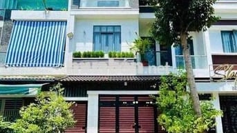 🌻C.G - CHO THUÊ NHÀ TRỆT 2 LẦU  CÓ SẴN NỘI THẤT KDC NAM LONG