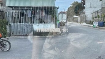 Cần bán mảnh đất ngã tư 2 mặt tiền xã Tân Quang, Văn Lâm, Hưng Yên